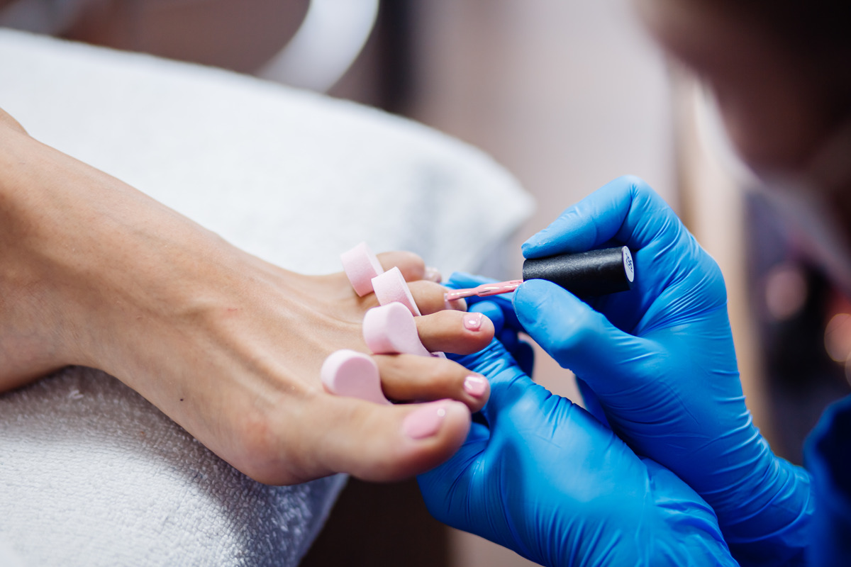 Педикюр в Харькове - Студия LOOK nails